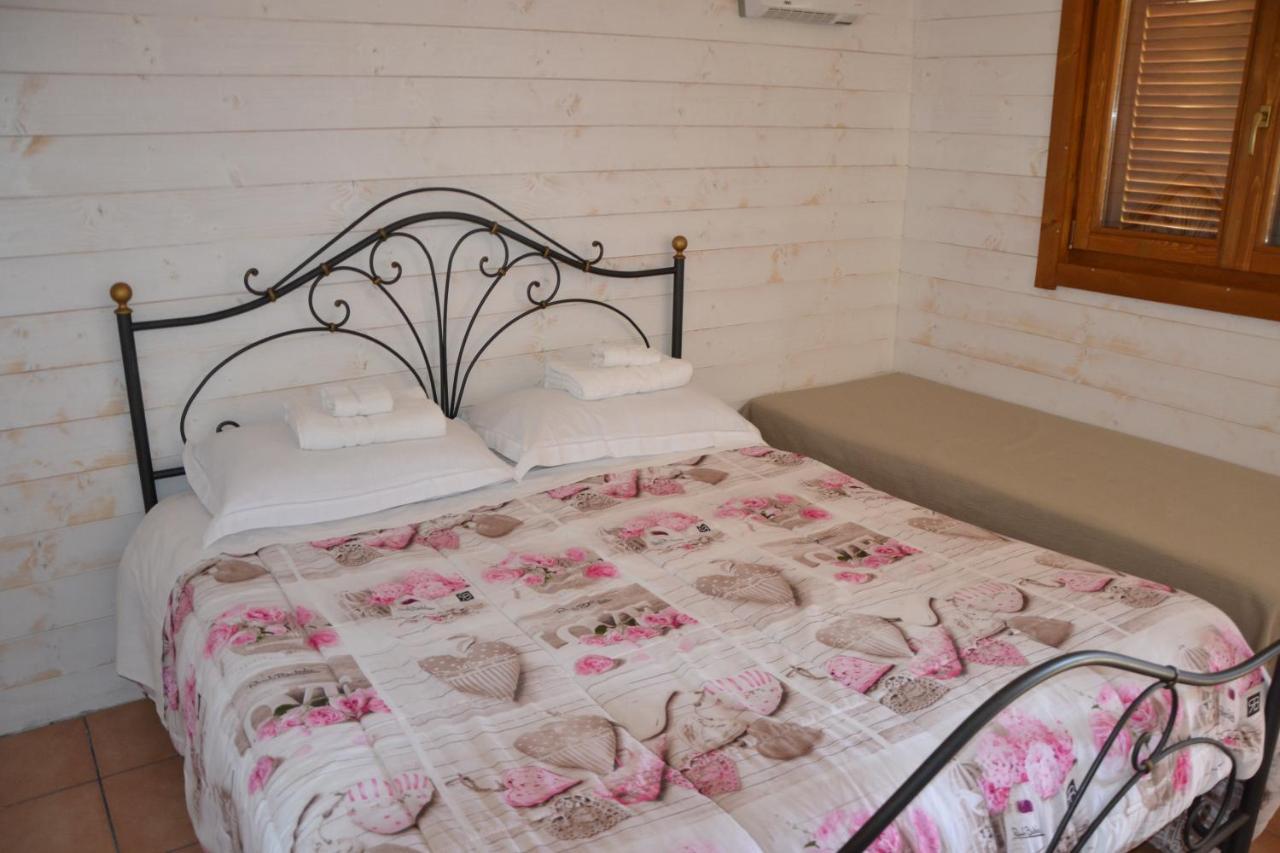 Agriturismo Pinelli Plataci エクステリア 写真