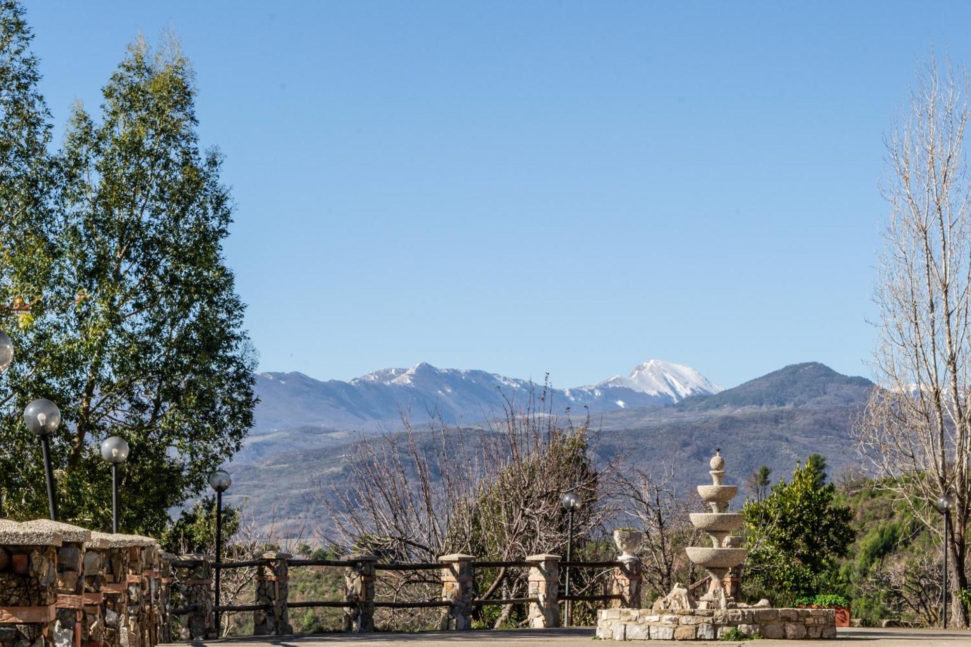 Agriturismo Pinelli Plataci エクステリア 写真