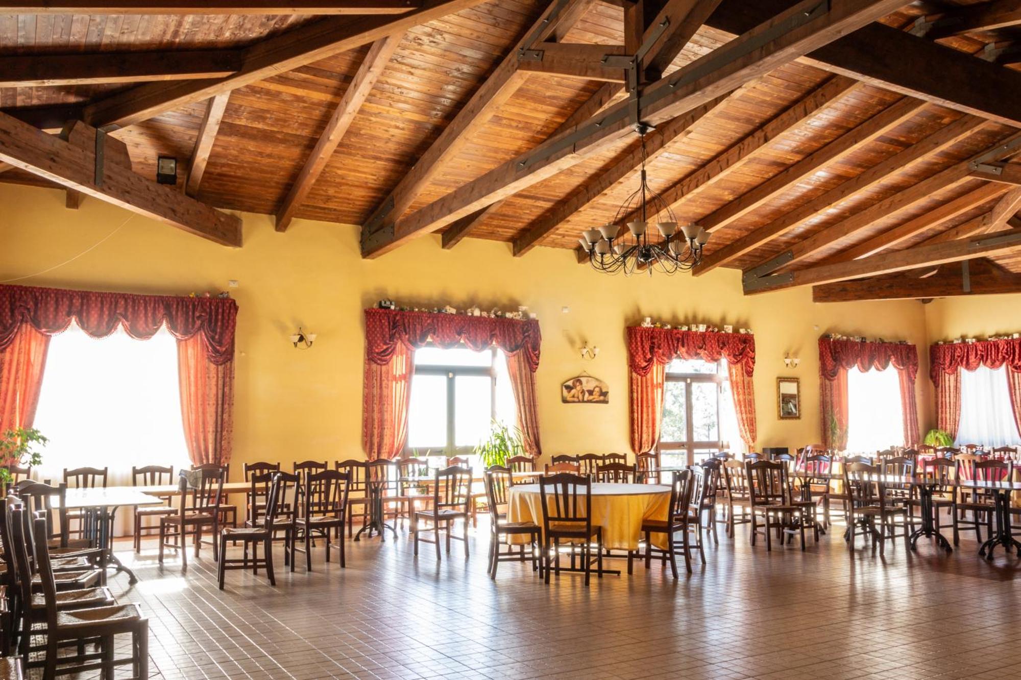 Agriturismo Pinelli Plataci エクステリア 写真