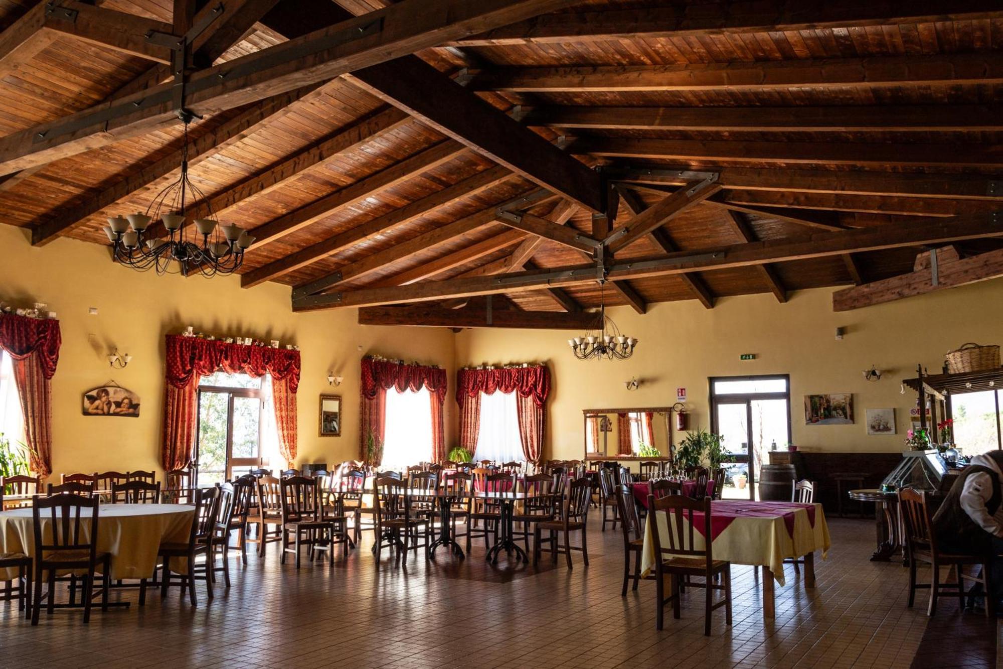 Agriturismo Pinelli Plataci エクステリア 写真