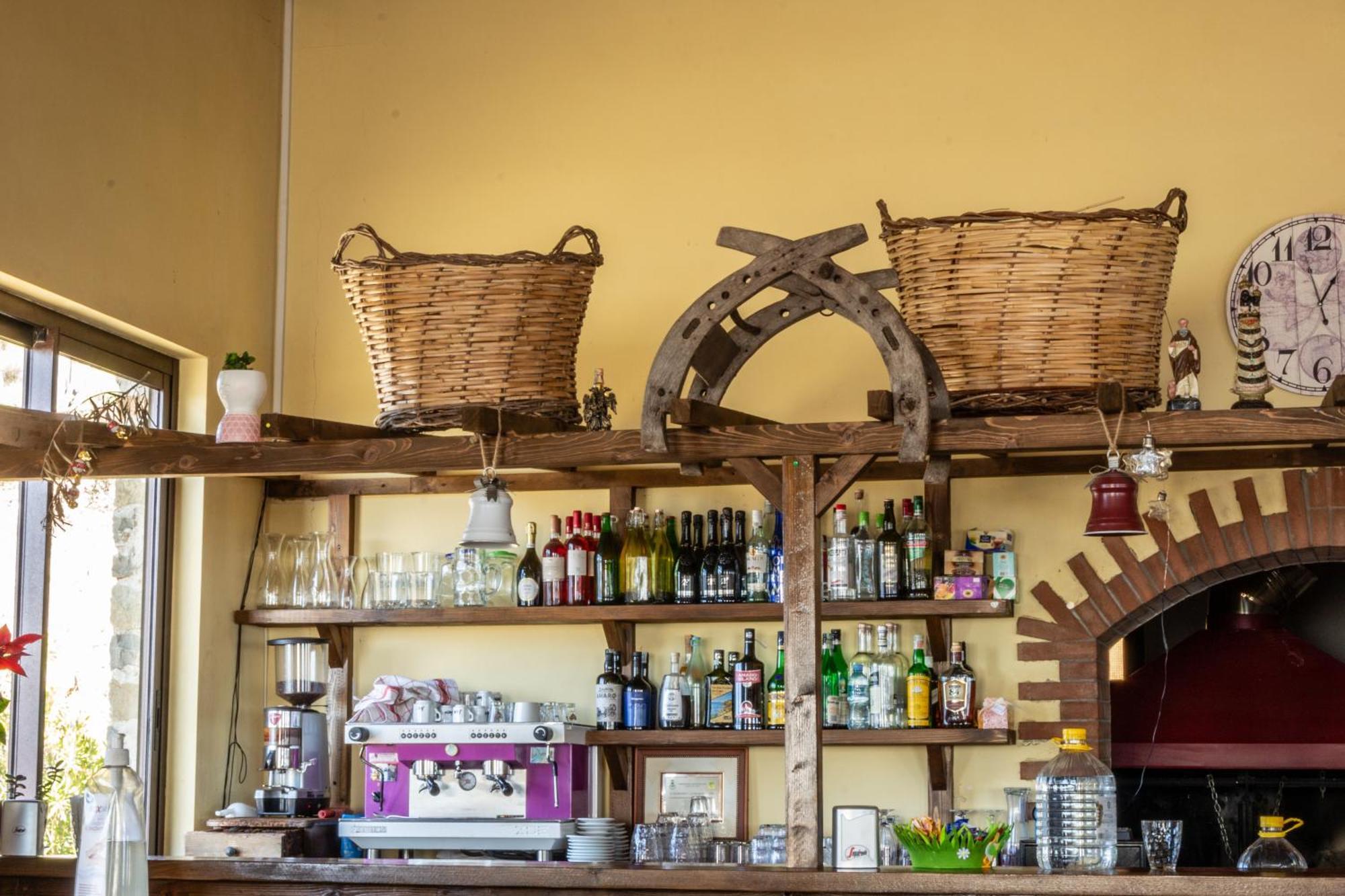 Agriturismo Pinelli Plataci エクステリア 写真