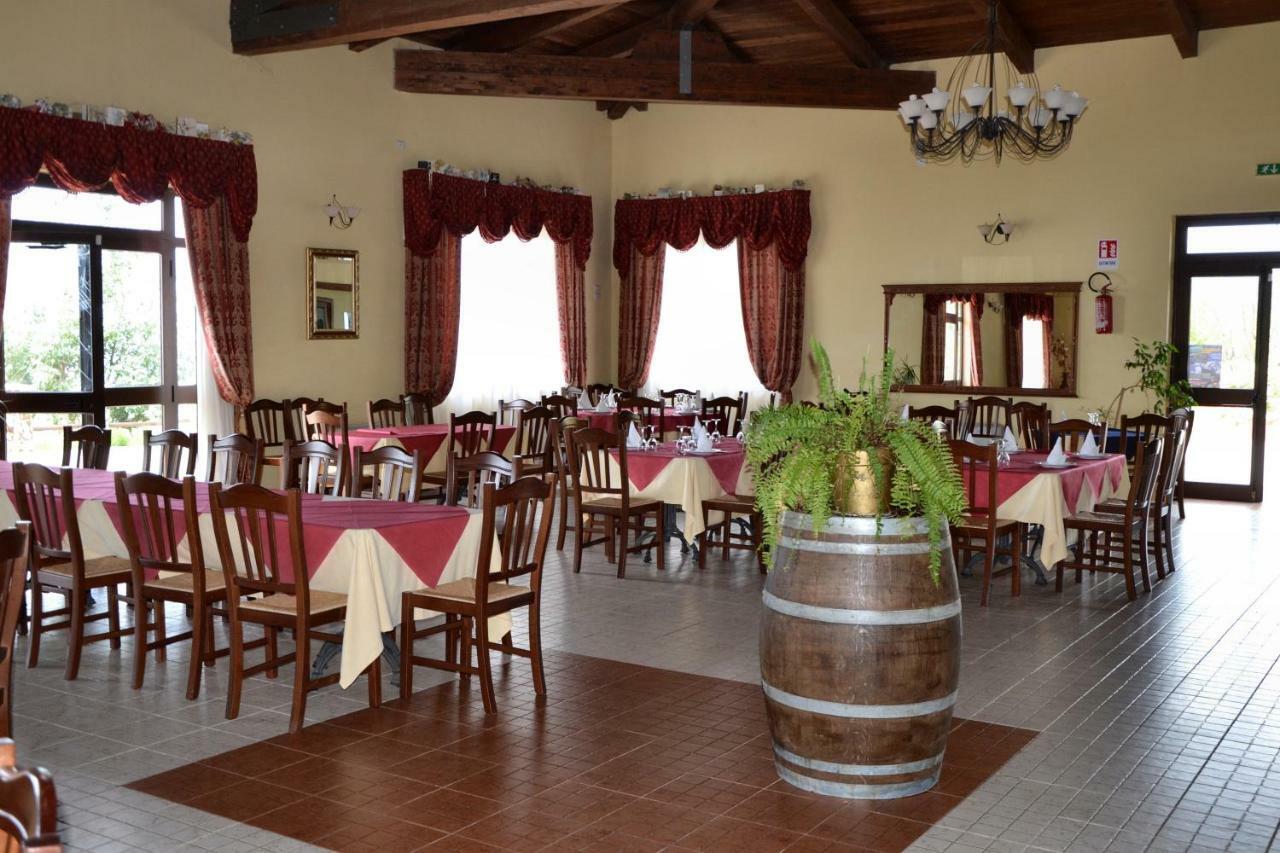 Agriturismo Pinelli Plataci エクステリア 写真